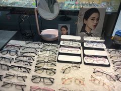 -简·爱眼镜(赛隆眼镜广场店)