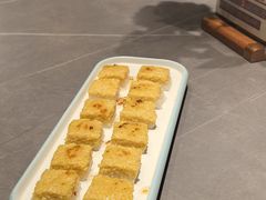 -东口码头·烧鸽子·鱼头泡饼·地方菜(金鹰悦城店)