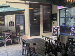 -SISTERS BAR RESTAURANT川意酒馆(嘉善老市H楼店)
