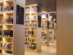 -漕河泾街道图书馆(漕河泾社区文化活动中心店)