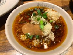 -老牌坊云南鱼豆花火锅(爱建店)