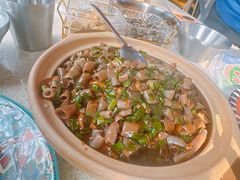 -蚝堡·生蚝海鲜烧烤物种起源•海肠捞饭(刘公岛店)