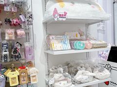-三丽鸥(北京荟聚店)