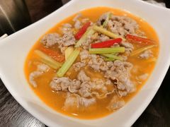 酸湯肥牛-度小月(百老汇美食街店)