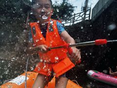 -将军关探险漂流