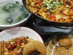 -富正毅三下锅(体育馆店)
