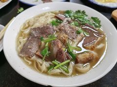 -十二忠手拉面(五福店)