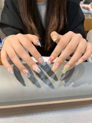 -UGIRL有个美甲