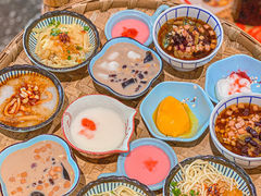-董眼镜火锅(洪崖洞总店)