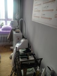 -Y.F 美妆美体工作室