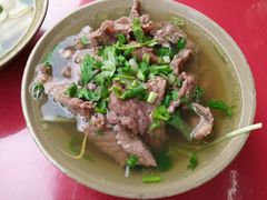 -谢老五跷脚牛肉·非遗传承店