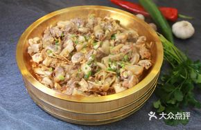 Five-Fingered Mulberry Clay Pot Roast Chicken