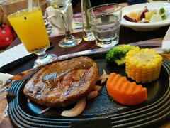 -尊品牛排(恒峰店)