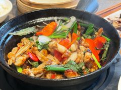 吱吱牛蛙煲-朴墅(西湖青芝坞店·杭帮菜·家宴.14年的店)