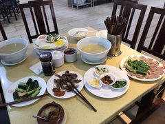 -桥香园云南过桥米线(金马碧鸡店)