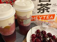 -喜茶(杭州滨江宝龙店)