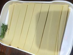 -东巴婆婆云南鱼豆花火锅(大东门店)