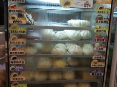 -全家便利店(江湾镇站店)