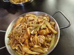 -满格嗦新疆椒麻鸡火锅.炒米粉(川大江安校区店)