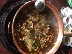 -朝伟清真铜瓢牛肉馆(三十年老·店)