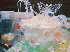 -Whisper studio薇语花艺烘焙工作室