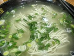 -小辫子羊肉面馆(周东店)