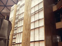 -上海滴水湖皇冠假日酒店