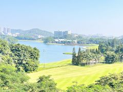 -深圳隐秀山居酒店