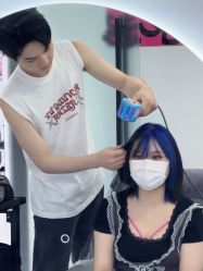 -V7 HAIR SALON