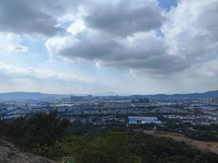 -灵岩山风景区