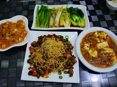 -芳芳餐厅(白沙路店)