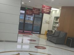 -雅悦齿科(顾村公园店)