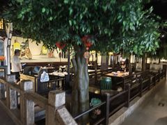 -西湖书堤(平湖八佰伴店)