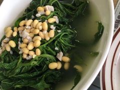 黄豆肉碎浸桑叶-八仔大富楼·河鲜(西江店)