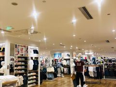 -优衣库(上海中山公园兆丰广场店)