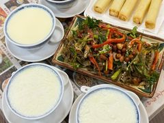 -周大娘牛乳(旧寨古村总店)