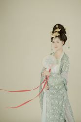 -盘子女人坊古装写真摄影(厦门总店)