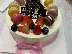 莓满马卡龙蛋糕-巴黎贝甜(亿合城店)