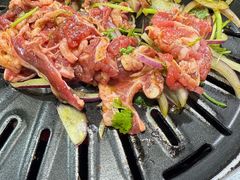 -明洞阿姨·韩式酱蟹烤肉·创意料理(三元桥店)