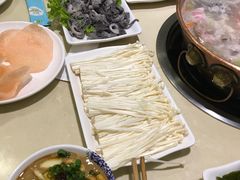-楼外楼大刀肉传统火锅居(博学路店)