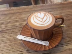 -Common Table · Brunch & Coffee