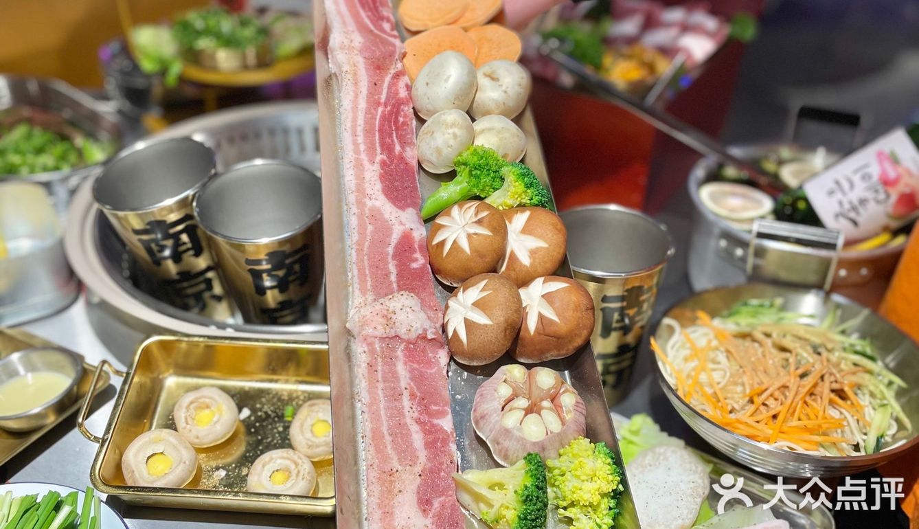 南京特色复古烧烤屋🥓凡尔赛芝士棒狂吃一盘
