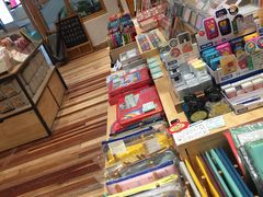 -猫的天空之城概念书店(印象城购物中心店)