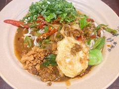 -方铲铲·成都板凳面(滨江银泰店)