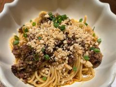 肆海燃面-肆海小川菜酒馆Wine Bistro (青年路店)