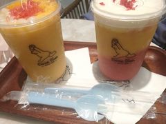 草莓芒果-丹礼糖甜品