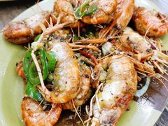 胡辣罗氏虾-贞姨美食·老字号海鲜大排档