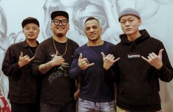点击看大图 -TIGERBARBERSHOP 老虎男士理发店
