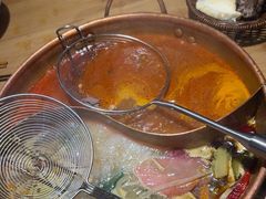 -洱火云南酸菜牛肉火锅(石景山当代商城店)