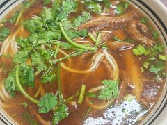 -小马牛肉面·牛骨熬制(南京博物院店)